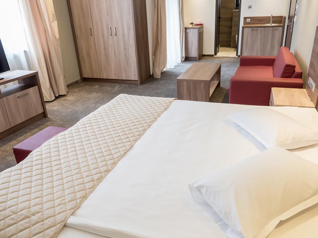 Hotel Calipso Hotel Sofia Buitenkant foto